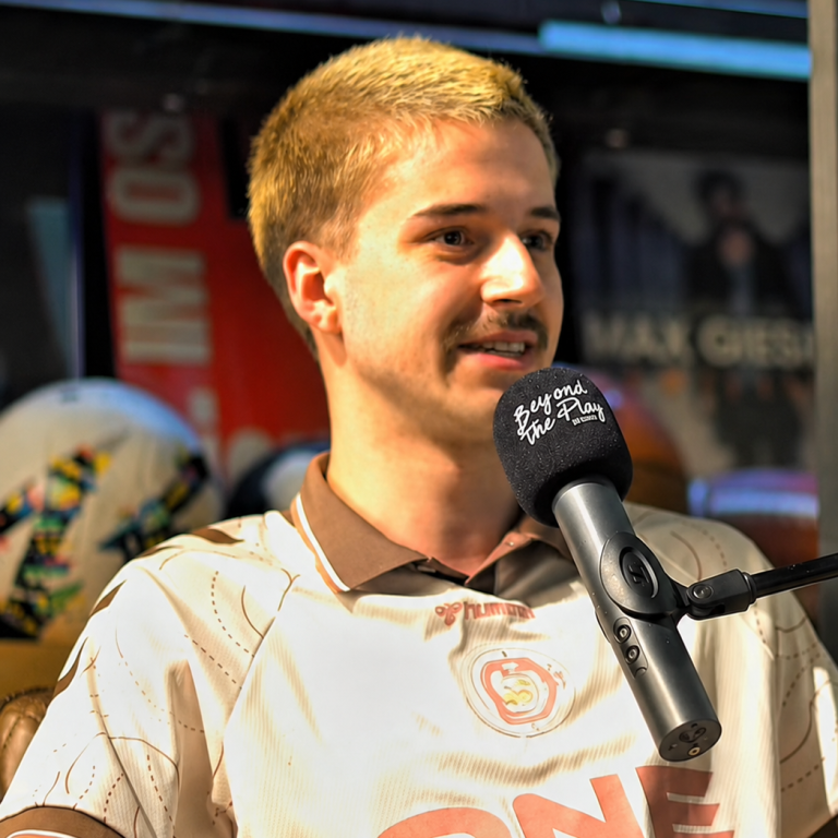 Niklas Braiger bei Beyond the Play